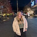 Знакомства: Юлия, 20 лет, Санкт-Петербург