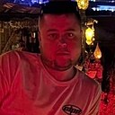 Знакомства: Илья, 31 год, Солигорск