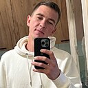 Знакомства: Владислав, 31 год, Алушта