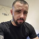 Знакомства: Максим, 32 года, Саратов