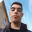 Знакомства: Евгений, 19 лет, Слуцк
