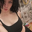 Знакомства: Дина, 22 года, Альметьевск