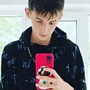 Знакомства: Саша, 18 лет, Пинск