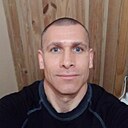 Знакомства: Илья, 32 года, Великий Новгород