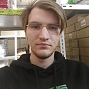 Знакомства: Михаил, 21 год, Магадан