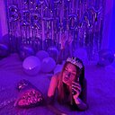 Знакомства: Екатерина, 19 лет, Санкт-Петербург