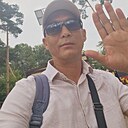 Знакомства: Кумар, 46 лет, Астана