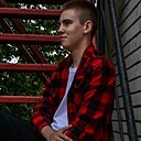 Знакомства: Олежа, 25 лет, Чернянка