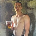 Знакомства: Валера, 25 лет, Севастополь