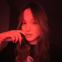 Знакомства: Полина, 19 лет, Санкт-Петербург