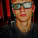 Знакомства: Максим, 22 года, Новоукраинка