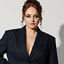 Знакомства: Полина, 29 лет, Санкт-Петербург