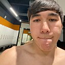 Знакомства: Розумбай, 18 лет, Иркутск