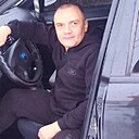 Знакомства: Виталик, 39 лет, Днепр