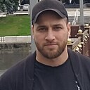 Знакомства: Адам, 35 лет, Владикавказ