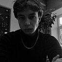 Знакомства: Макс, 21 год, Йошкар-Ола