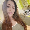 Знакомства: Лия, 34 года, Санкт-Петербург