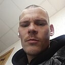 Знакомства: Михаил, 32 года, Луганск