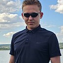 Знакомства: Илья, 24 года, Похвистнево