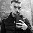 Знакомства: Максим, 21 год, Киев