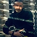 Знакомства: Роман, 35 лет, Ангарск