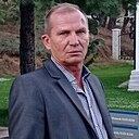 Знакомства: Валера, 46 лет, Отрадный