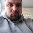 Знакомства: Дмитрий, 31 год, Медвежьегорск