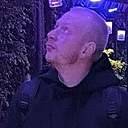 Знакомства: Александр, 33 года, Новоуральск