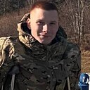 Знакомства: Илья, 18 лет, Южно-Сахалинск