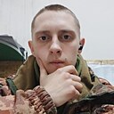 Знакомства: Геннадий, 23 года, Никополь