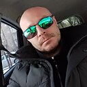 Знакомства: Илья, 35 лет, Караганда