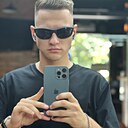 Знакомства: Арсений, 25 лет, Хабаровск