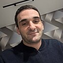 Знакомства: Свой Маяк, 32 года, Тюмень