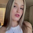 Знакомства: Кристина, 19 лет, Москва