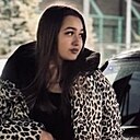 Знакомства: Полина, 19 лет, Альметьевск