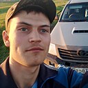 Знакомства: Амир, 21 год, Красная Горка