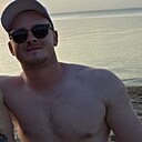 Знакомства: Евгений, 28 лет, Ульяновск