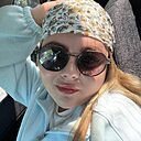 Знакомства: Елена, 23 года, Челябинск