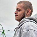 Знакомства: Andrey, 18 лет, Владимир