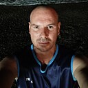 Знакомства: Виталий, 37 лет, Псков