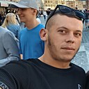 Знакомства: Vitalik, 25 лет, Хмельницкий