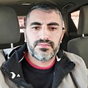 Знакомства: Giorgi, 35 лет, Батуми