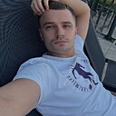 Знакомства: Максим, 31 год, Калининград