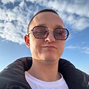 Знакомства: Денис, 25 лет, Симферополь