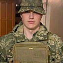 Знакомства: Толя, 22 года, Пирятин