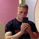 Знакомства: Николай, 22 года, Горячий Ключ