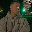 Знакомства: Александр, 21 год, Саратов