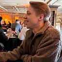 Знакомства: Кирилл, 26 лет, Москва