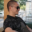 Знакомства: Олег, 25 лет, Николаев