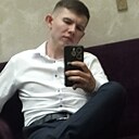 Знакомства: Данил, 24 года, Бийск